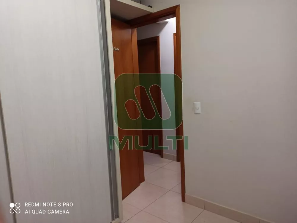 Apartamento à venda com 3 quartos, 65m² - Foto 3