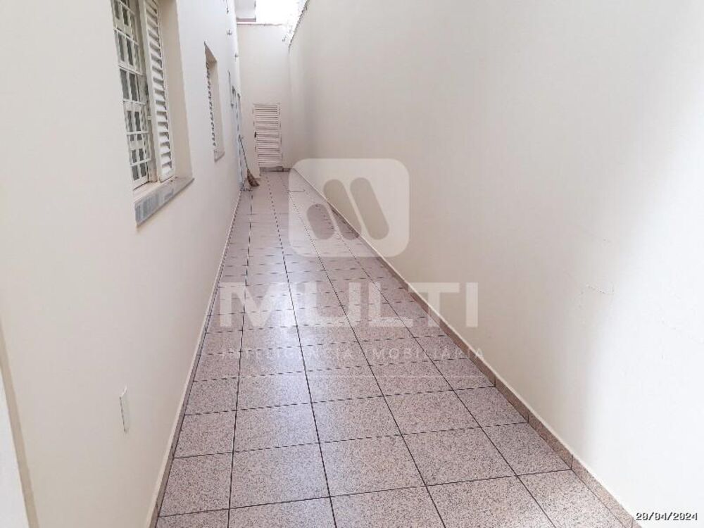 Casa, 3 quartos, 247 m² - Foto 8