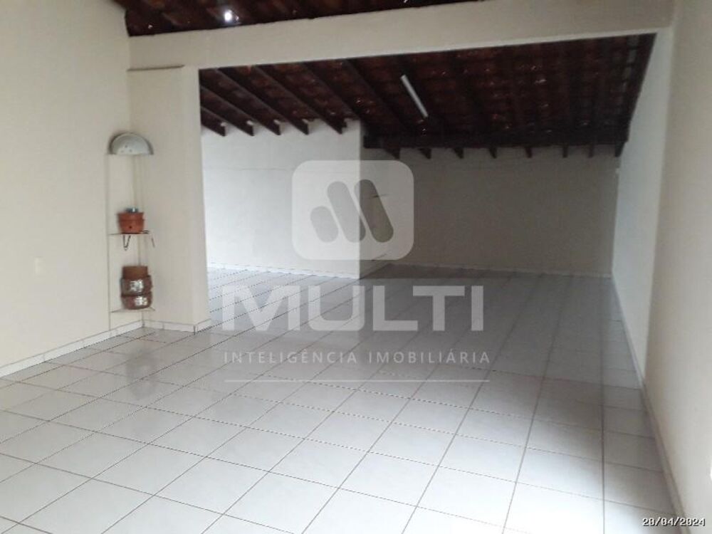 Casa, 3 quartos, 247 m² - Foto 21
