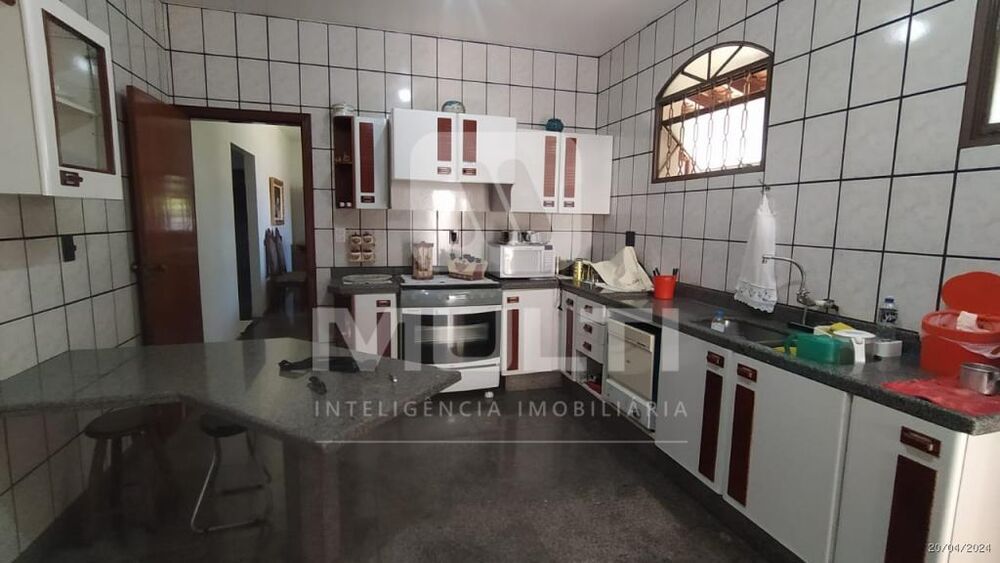 Casa, 3 quartos, 370 m² - Foto 11