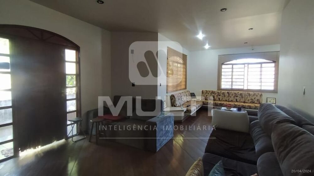 Casa, 3 quartos, 370 m² - Foto 6