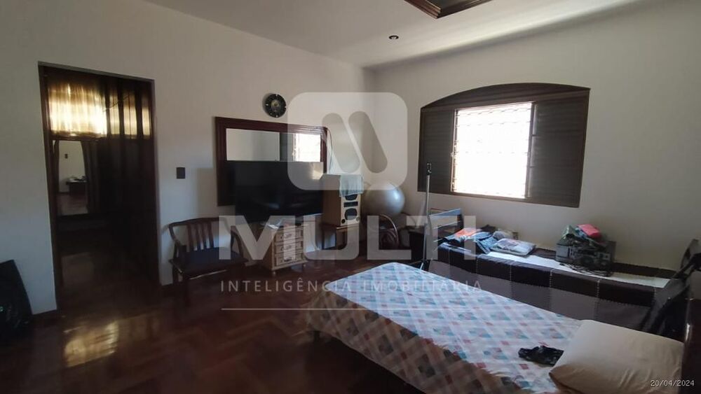 Casa, 3 quartos, 370 m² - Foto 18