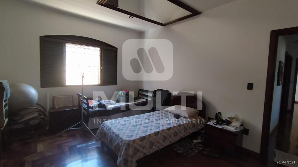 Casa, 3 quartos, 370 m² - Foto 17