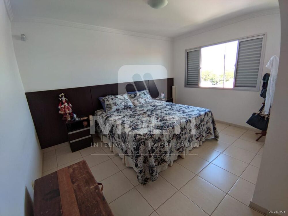Casa, 5 quartos, 200 m² - Foto 16