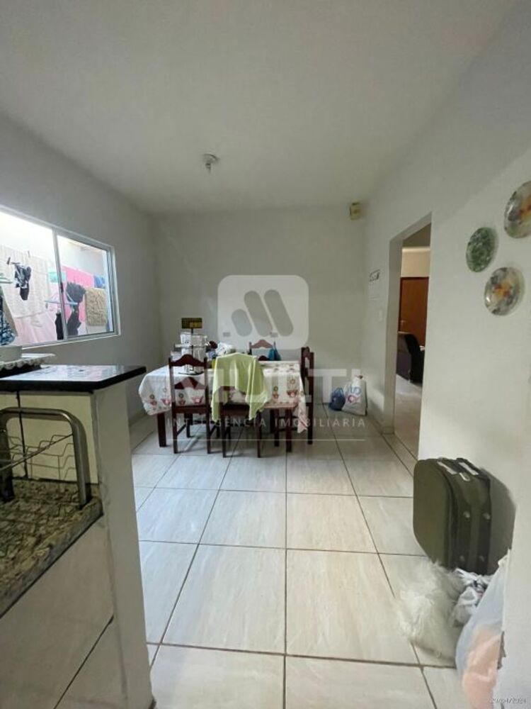 Casa, 3 quartos, 180 m² - Foto 2