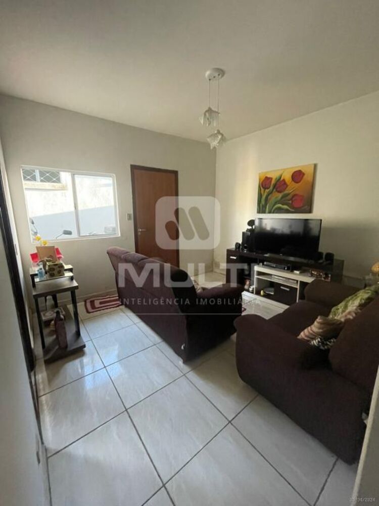 Casa, 3 quartos, 180 m² - Foto 1