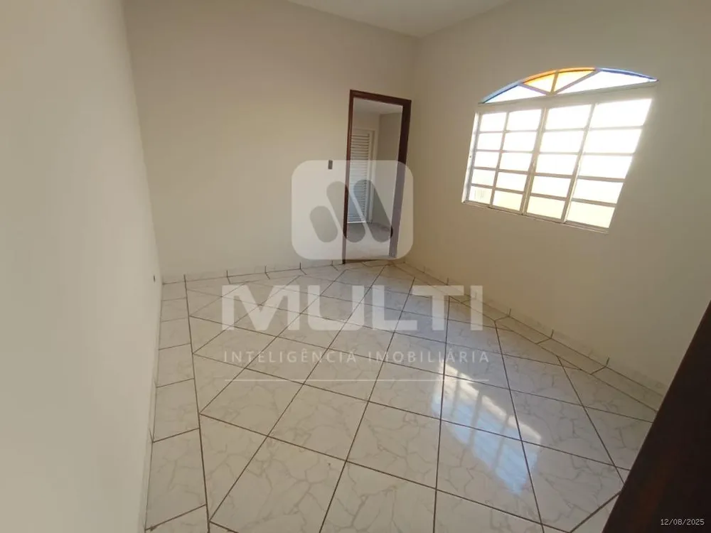 Casa, 4 quartos, 200 m² - Foto 8