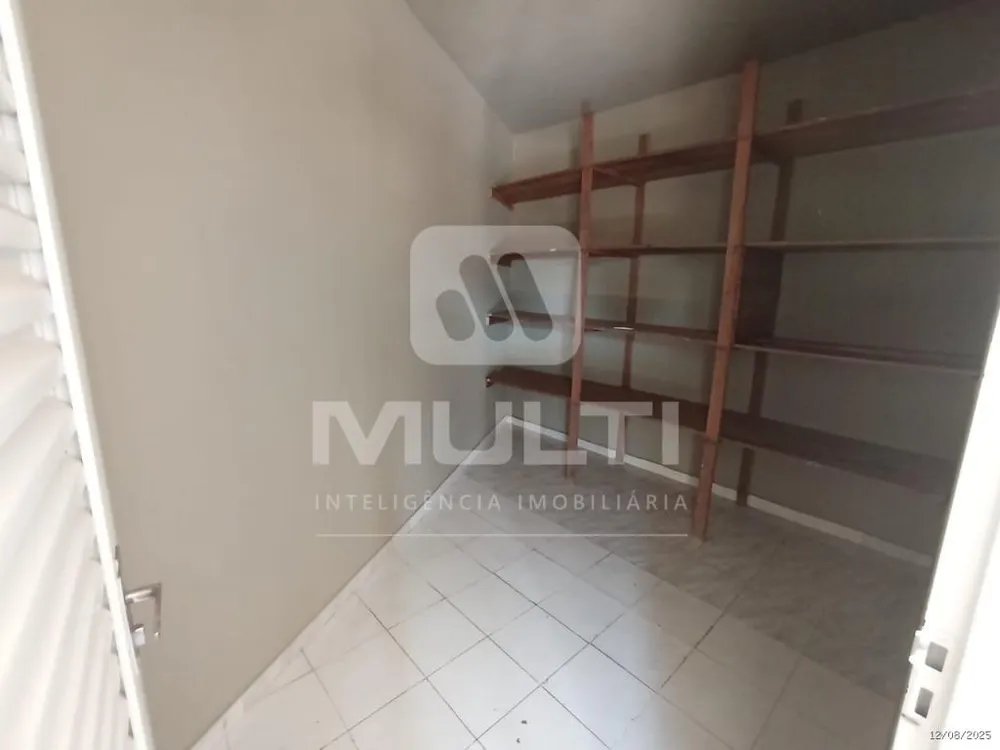 Casa, 4 quartos, 200 m² - Foto 12