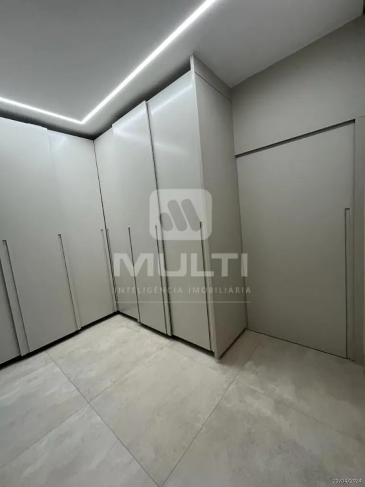 Casa, 3 quartos, 438 m² - Foto 3
