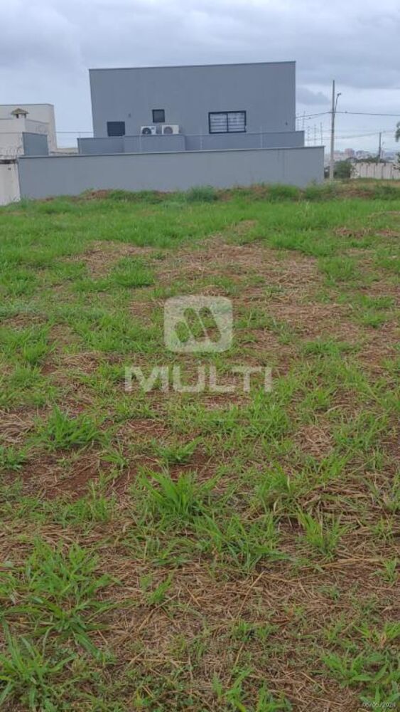 Terreno, 236 m² - Foto 1