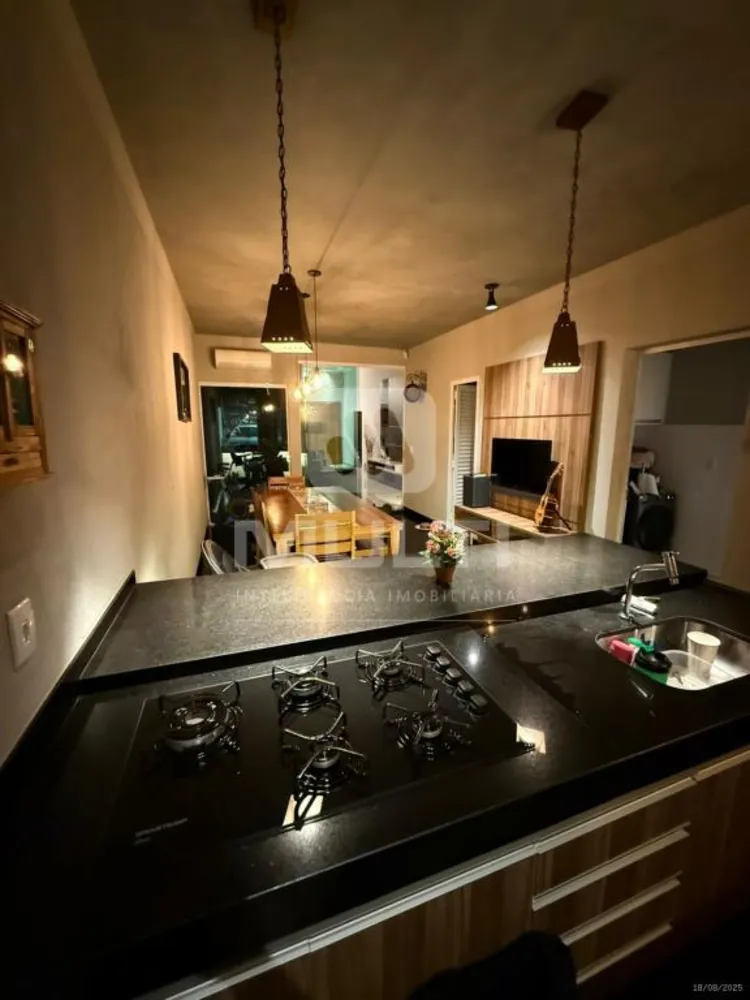 Casa, 3 quartos, 195 m² - Foto 9