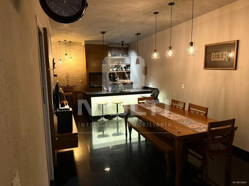 Casa, 3 quartos, 195 m² - Foto 7