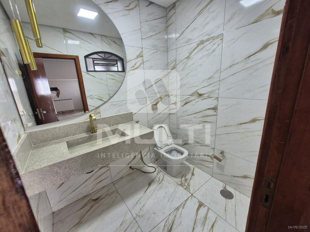 Casa à venda com 3 quartos, 300m² - Foto 16