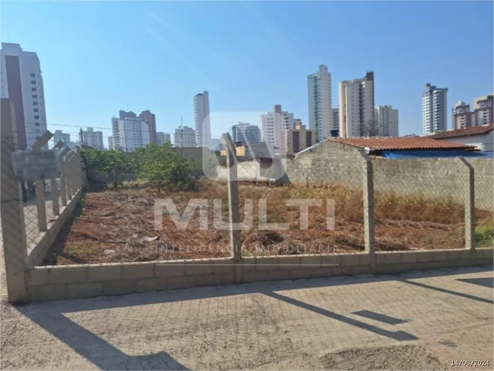 Terreno, 300 m² - Foto 2
