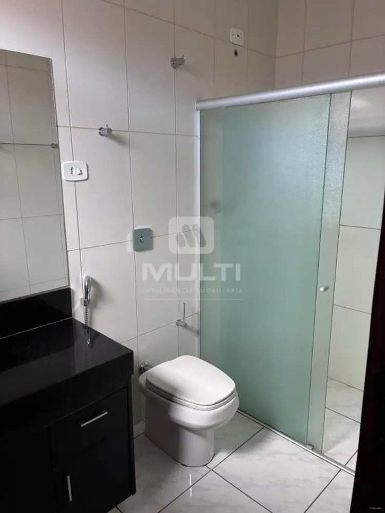 Casa, 3 quartos, 142 m² - Foto 2