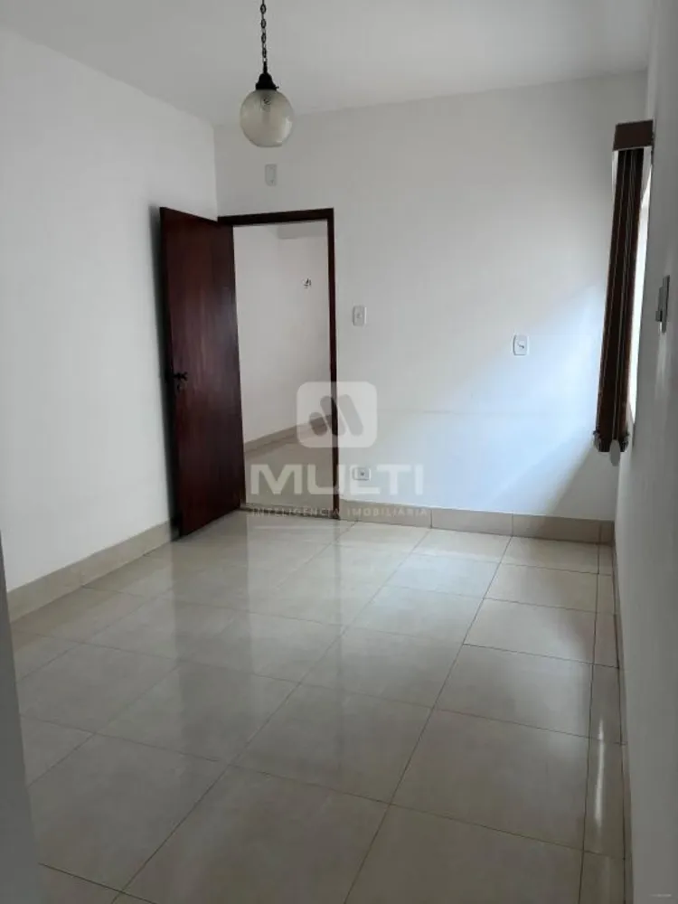 Casa, 3 quartos, 142 m² - Foto 4