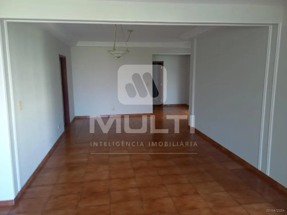 Apartamento, 3 quartos, 205 m² - Foto 1