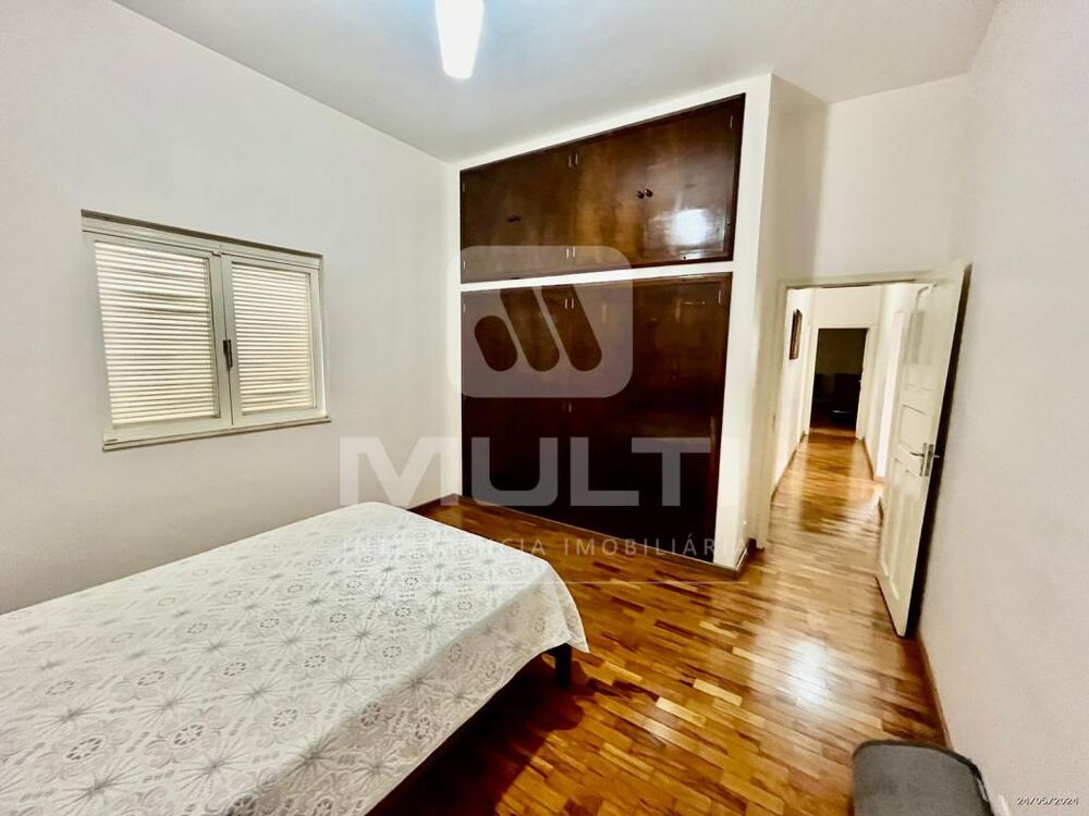 Casa, 3 quartos, 370 m² - Foto 10
