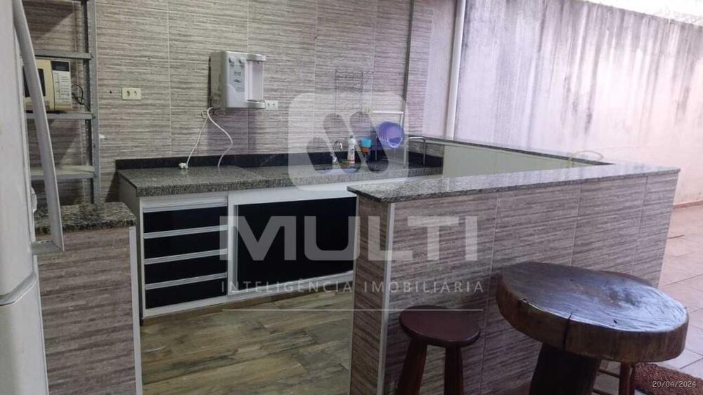 Casa, 3 quartos, 205 m² - Foto 4