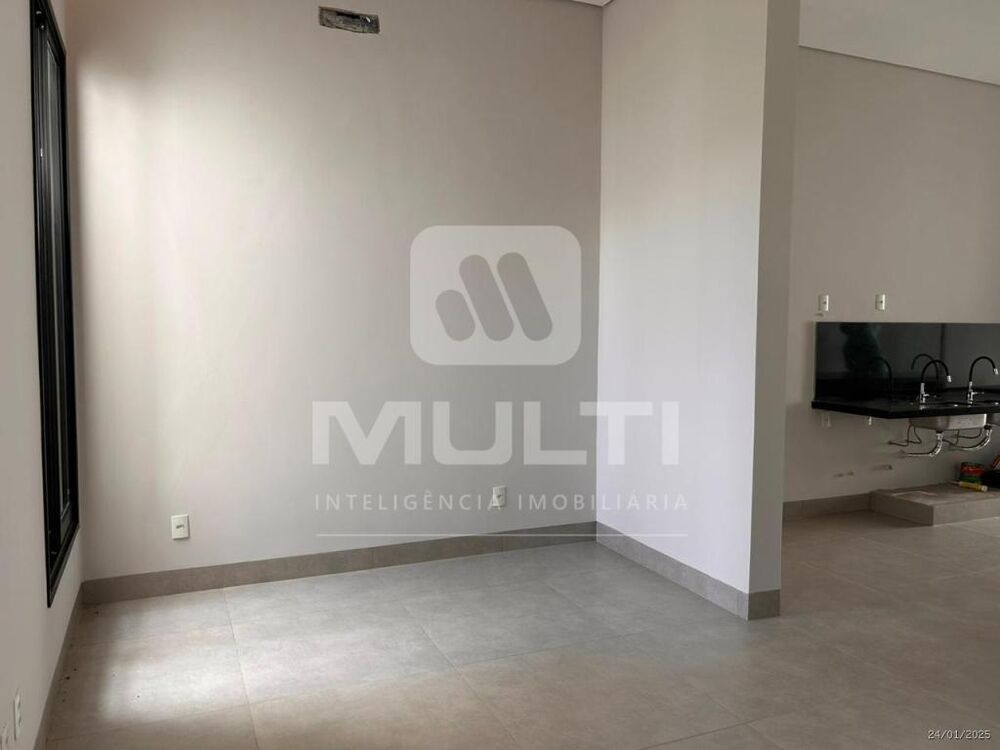 Casa, 3 quartos, 172 m² - Foto 4