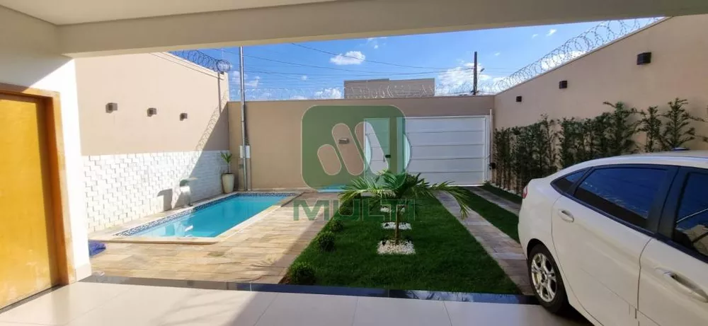 Casa à venda com 3 quartos, 150m² - Foto 4