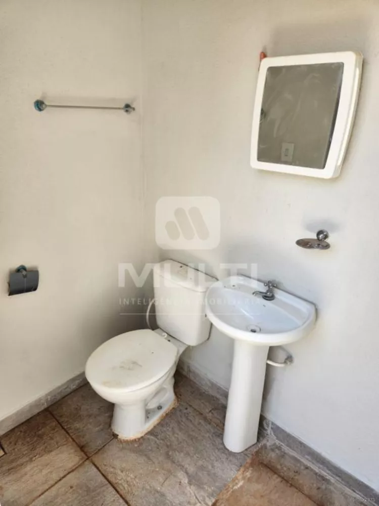 Casa, 4 quartos, 200 m² - Foto 15
