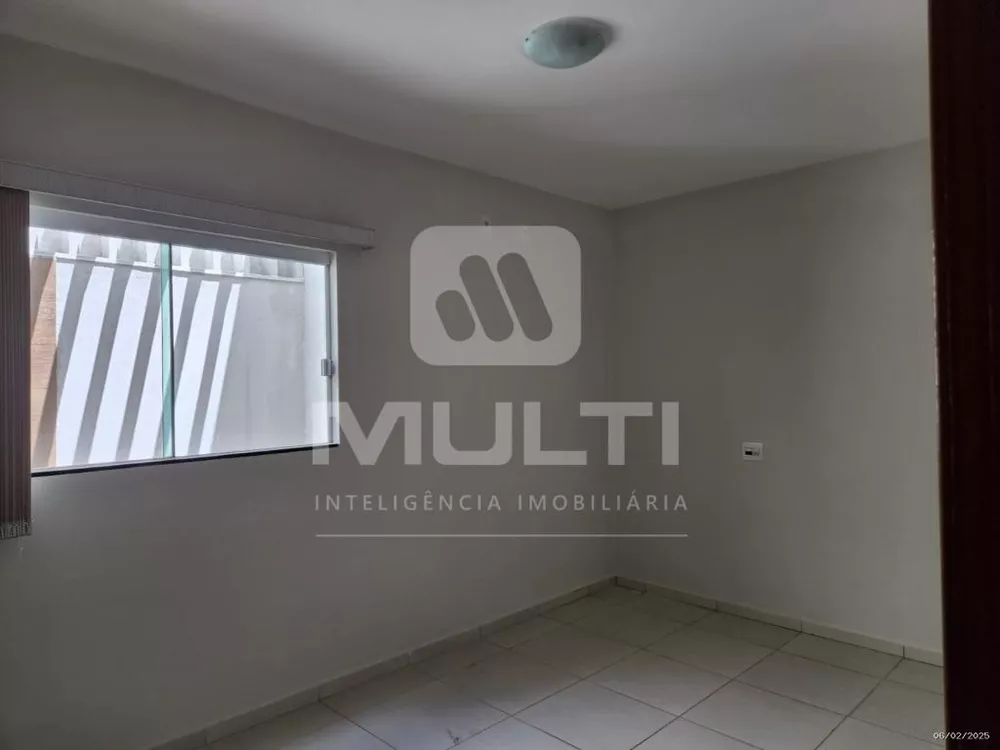 Casa, 4 quartos, 200 m² - Foto 31