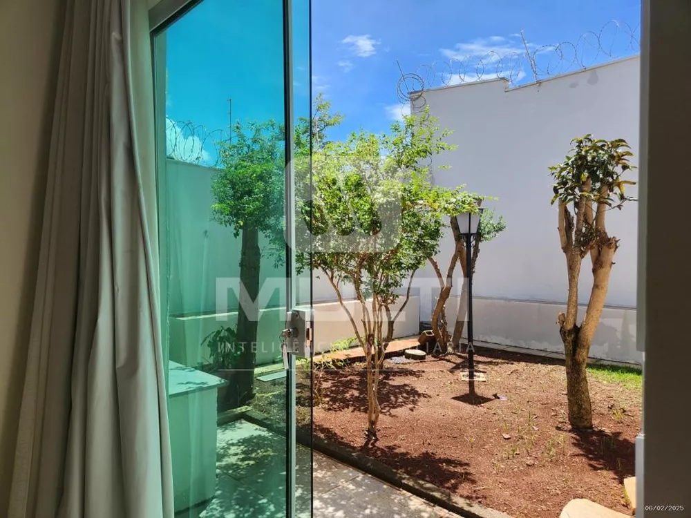 Casa, 4 quartos, 200 m² - Foto 27