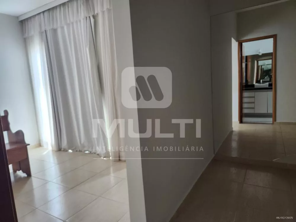 Casa, 4 quartos, 200 m² - Foto 20