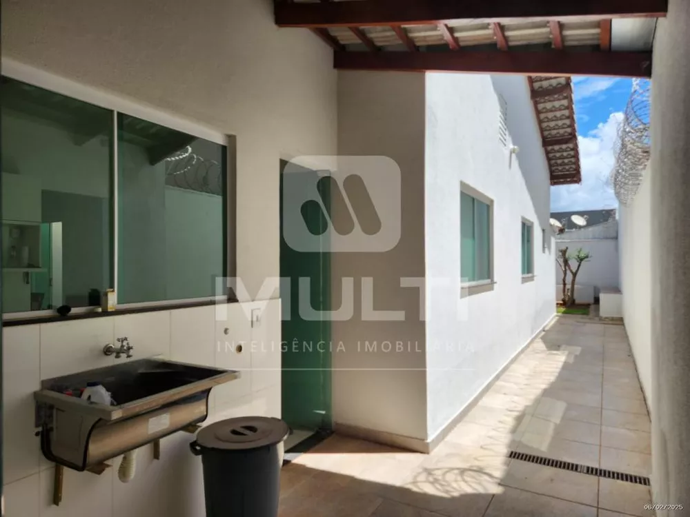 Casa, 4 quartos, 200 m² - Foto 30