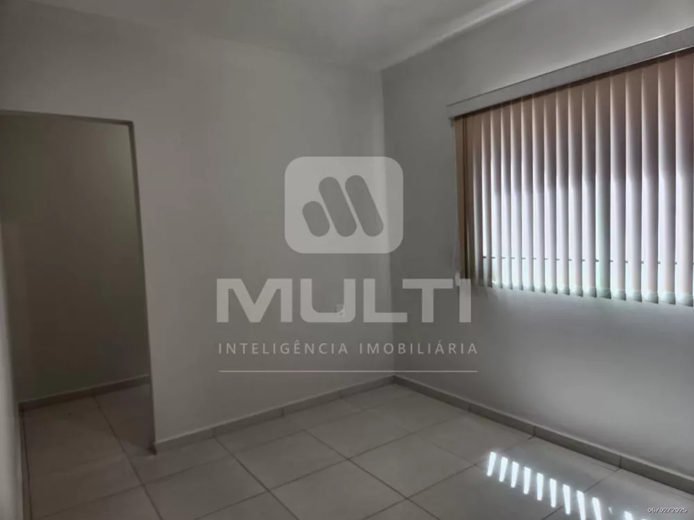 Casa, 4 quartos, 200 m² - Foto 32