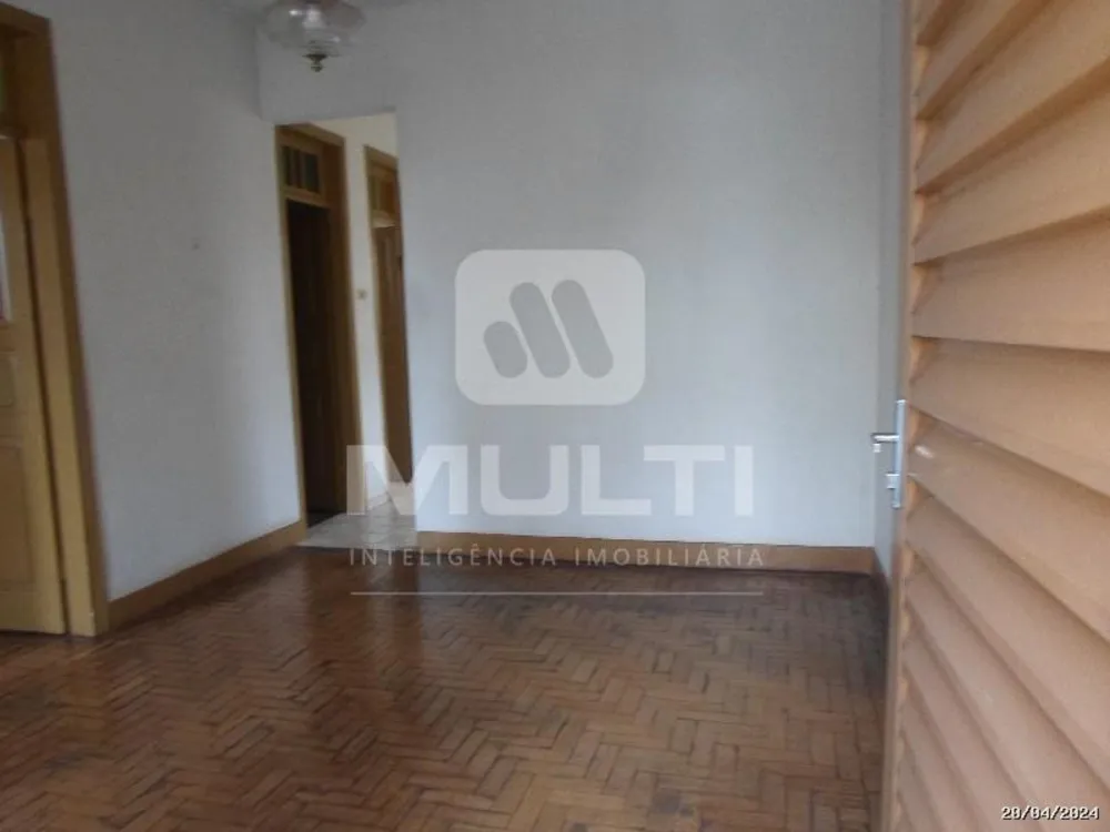 Casa, 3 quartos, 103 m² - Foto 2