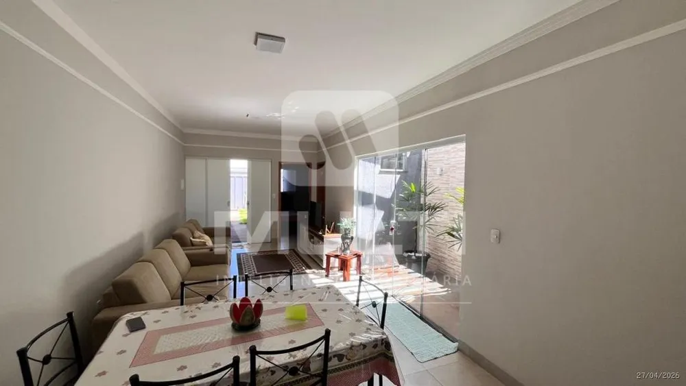 Casa, 2 quartos, 67 m² - Foto 1