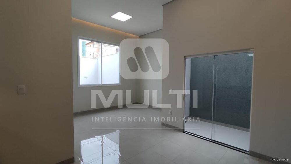 Casa, 3 quartos, 116 m² - Foto 1