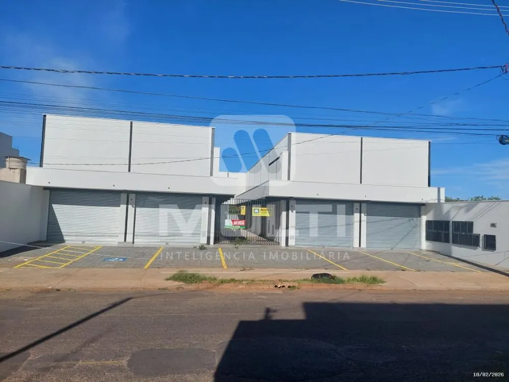 Sala-Conjunto, 400 m² - Foto 1