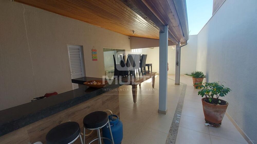 Casa, 4 quartos, 175 m² - Foto 13