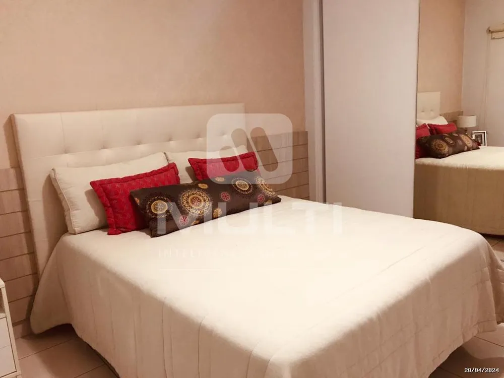 Casa, 4 quartos, 340 m² - Foto 4