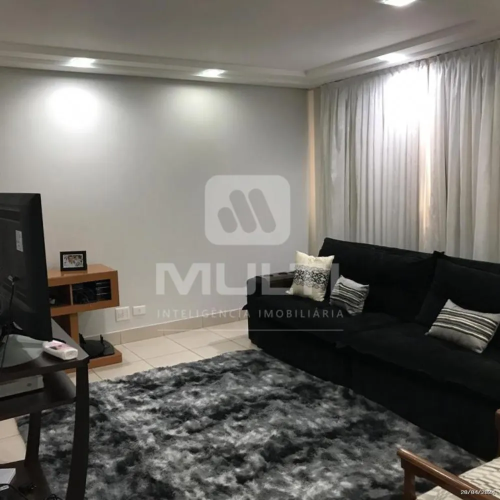 Casa, 4 quartos, 340 m² - Foto 3
