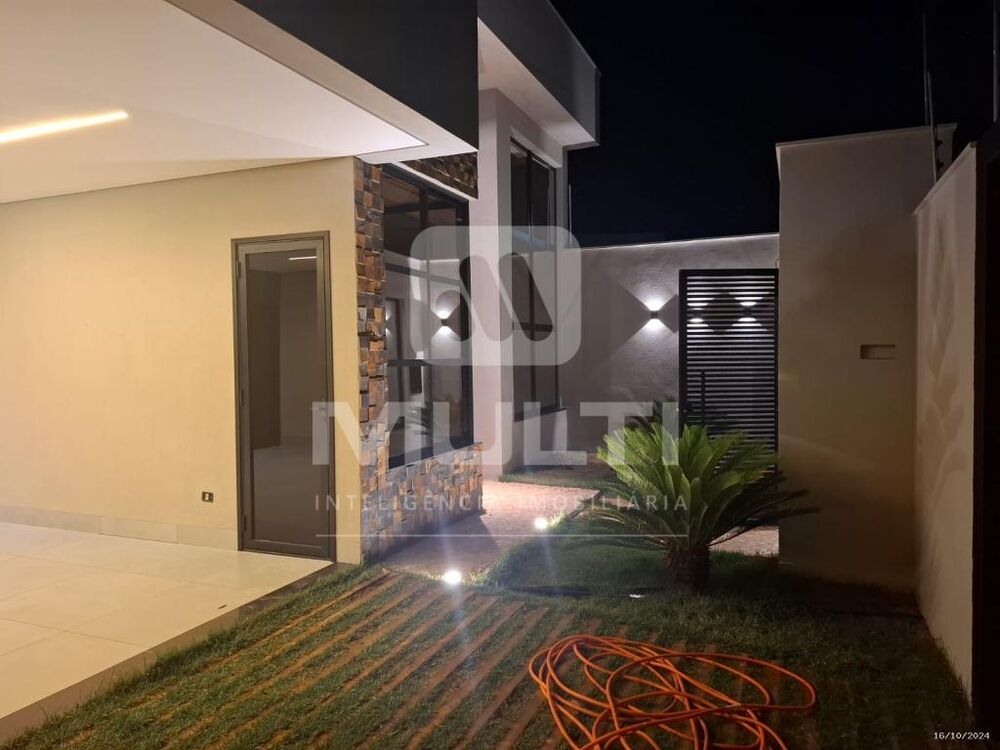 Casa, 3 quartos, 185 m² - Foto 2