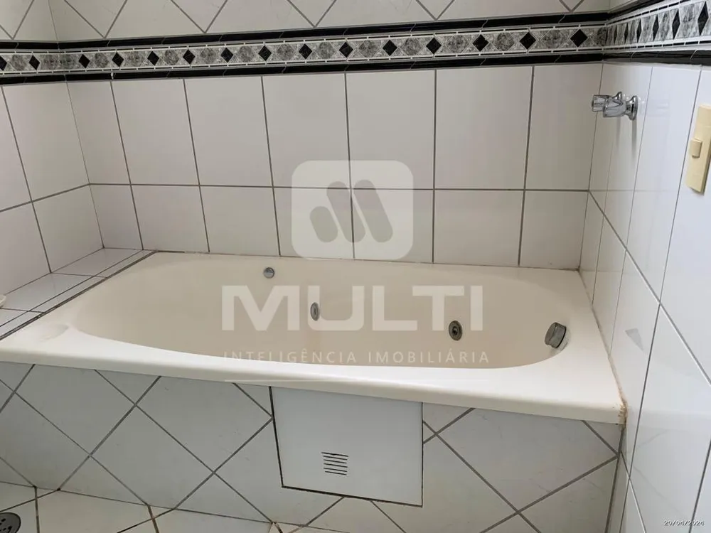 Casa, 4 quartos, 180 m² - Foto 4