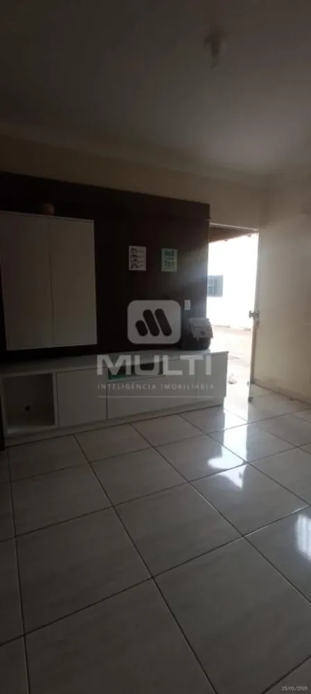 Casa, 2 quartos, 60 m² - Foto 1