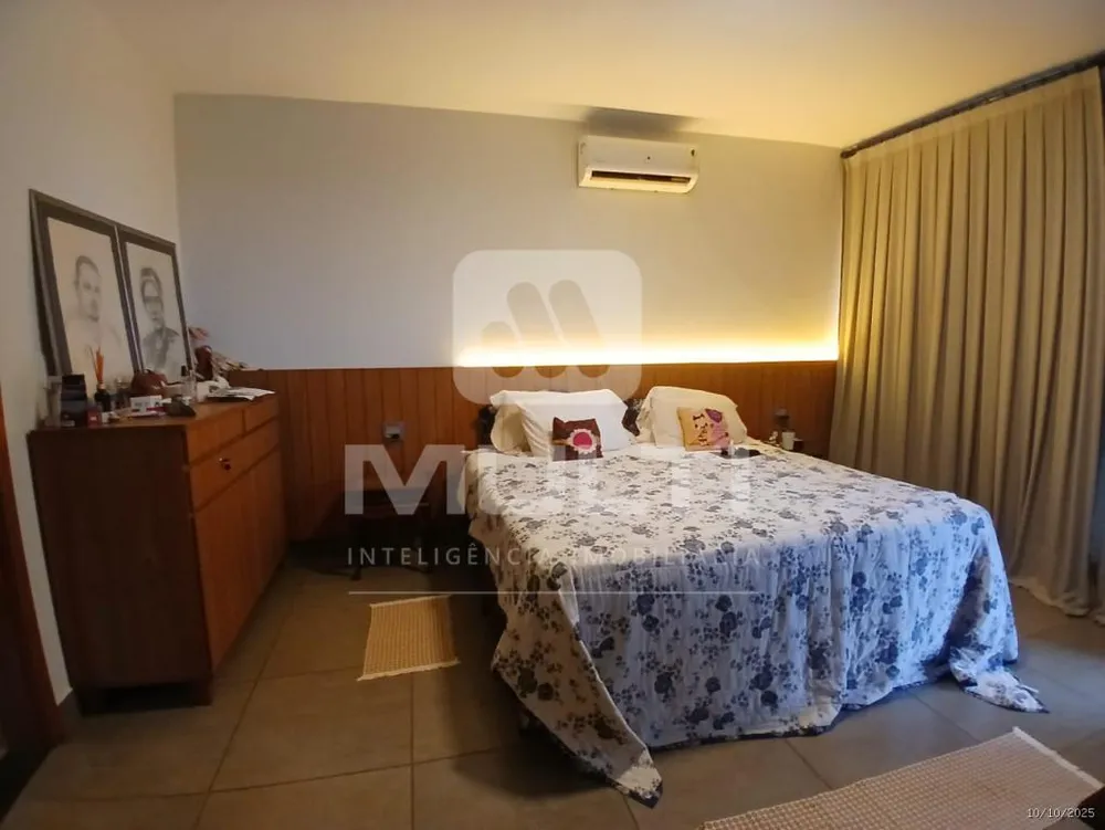 Casa, 4 quartos, 250 m² - Foto 8