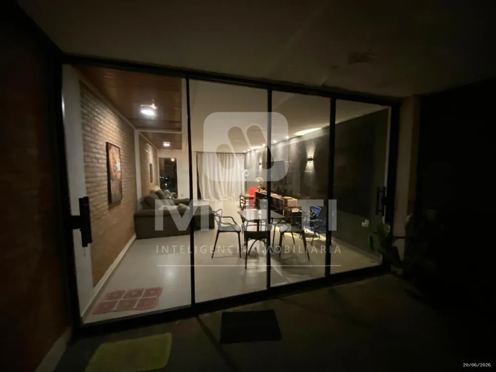Casa, 2 quartos, 210 m² - Foto 2