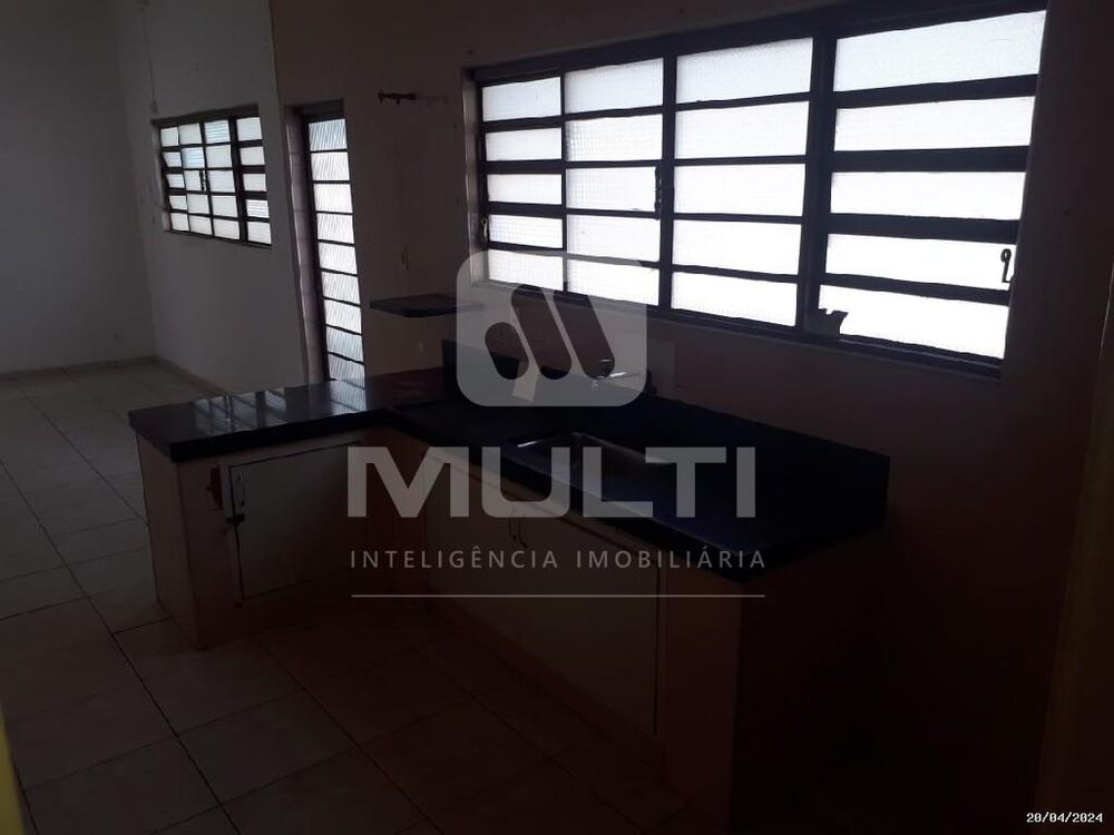 Casa, 5 quartos, 250 m² - Foto 4