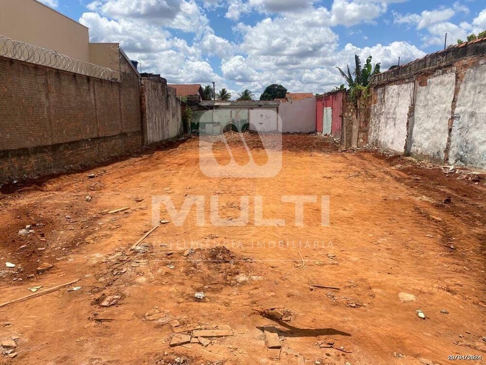 Terreno, 223 m² - Foto 1