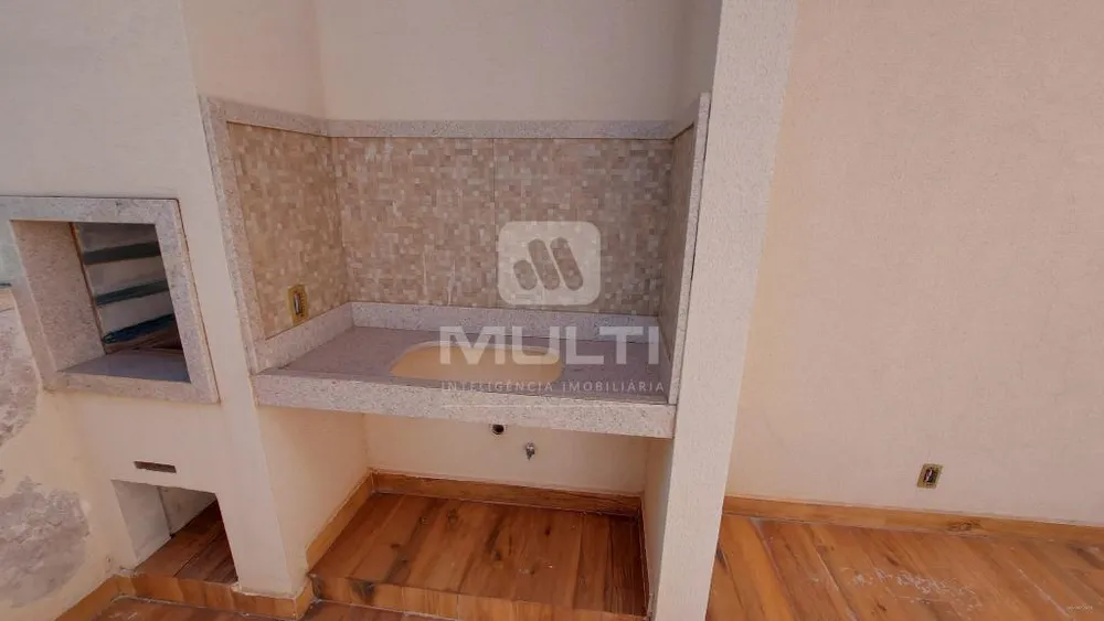 Apartamento, 3 quartos, 208 m² - Foto 2