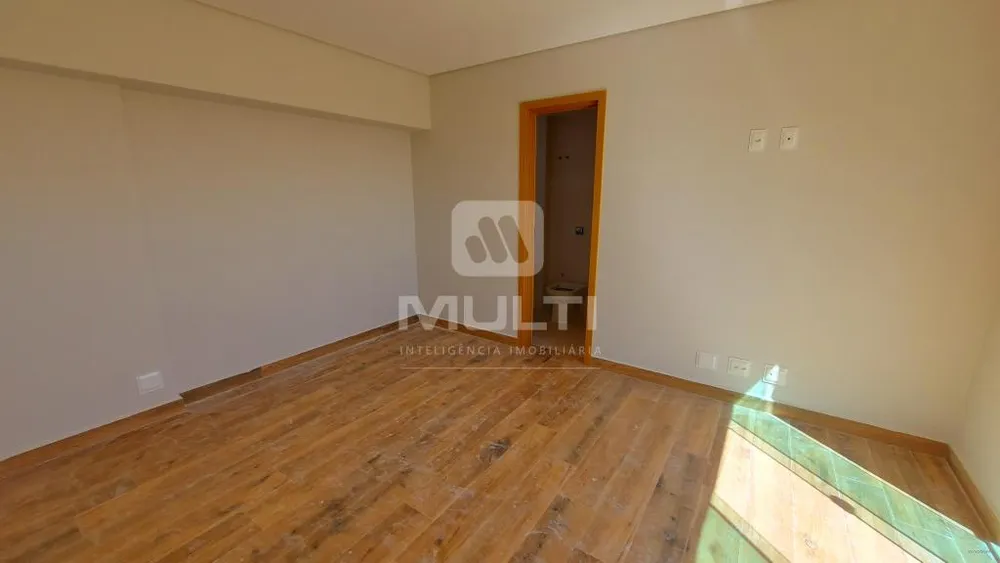 Apartamento, 3 quartos, 208 m² - Foto 5