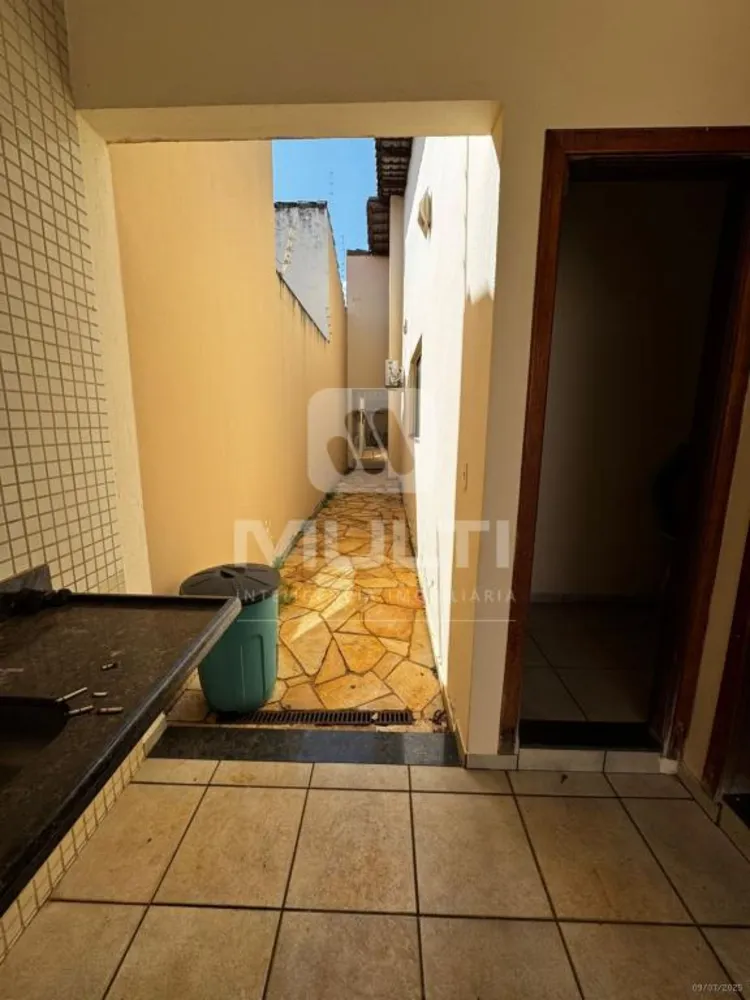 Casa, 3 quartos, 220 m² - Foto 7