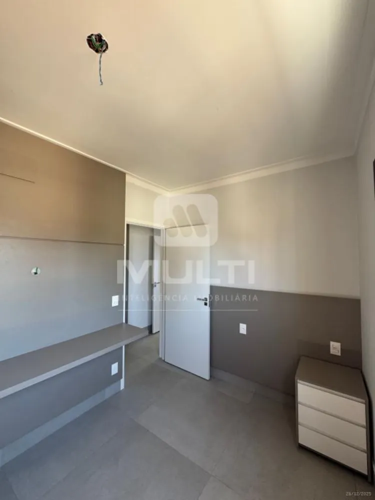 Cobertura, 3 quartos, 203 m² - Foto 3