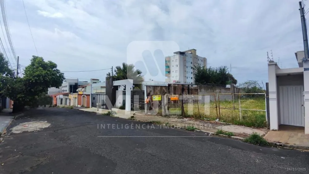 Terreno, 400 m² - Foto 2